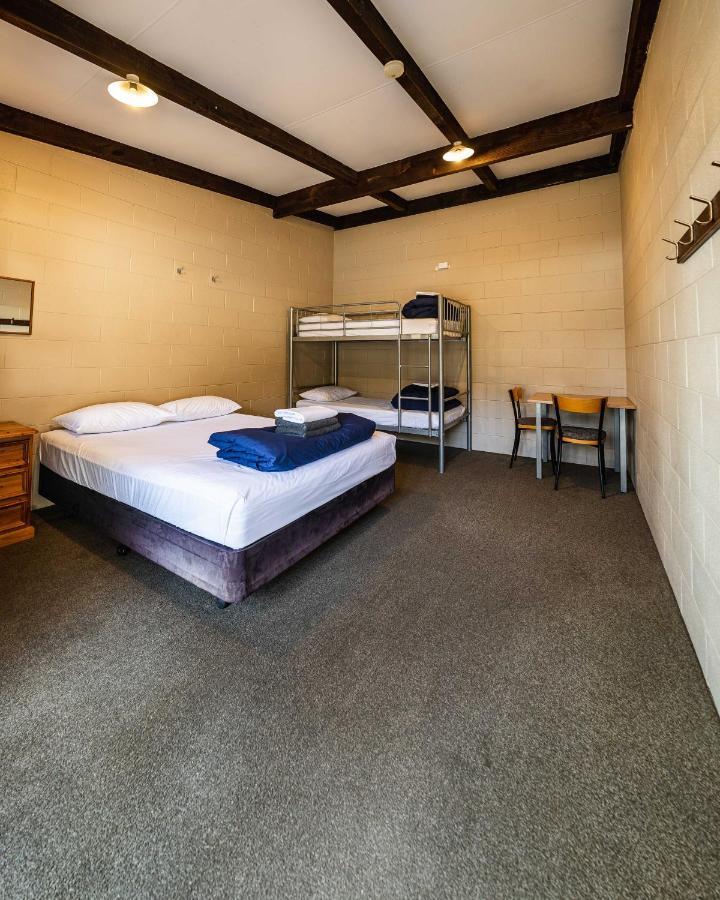 Mt Aspiring Holiday Park Wanaka Quarto foto