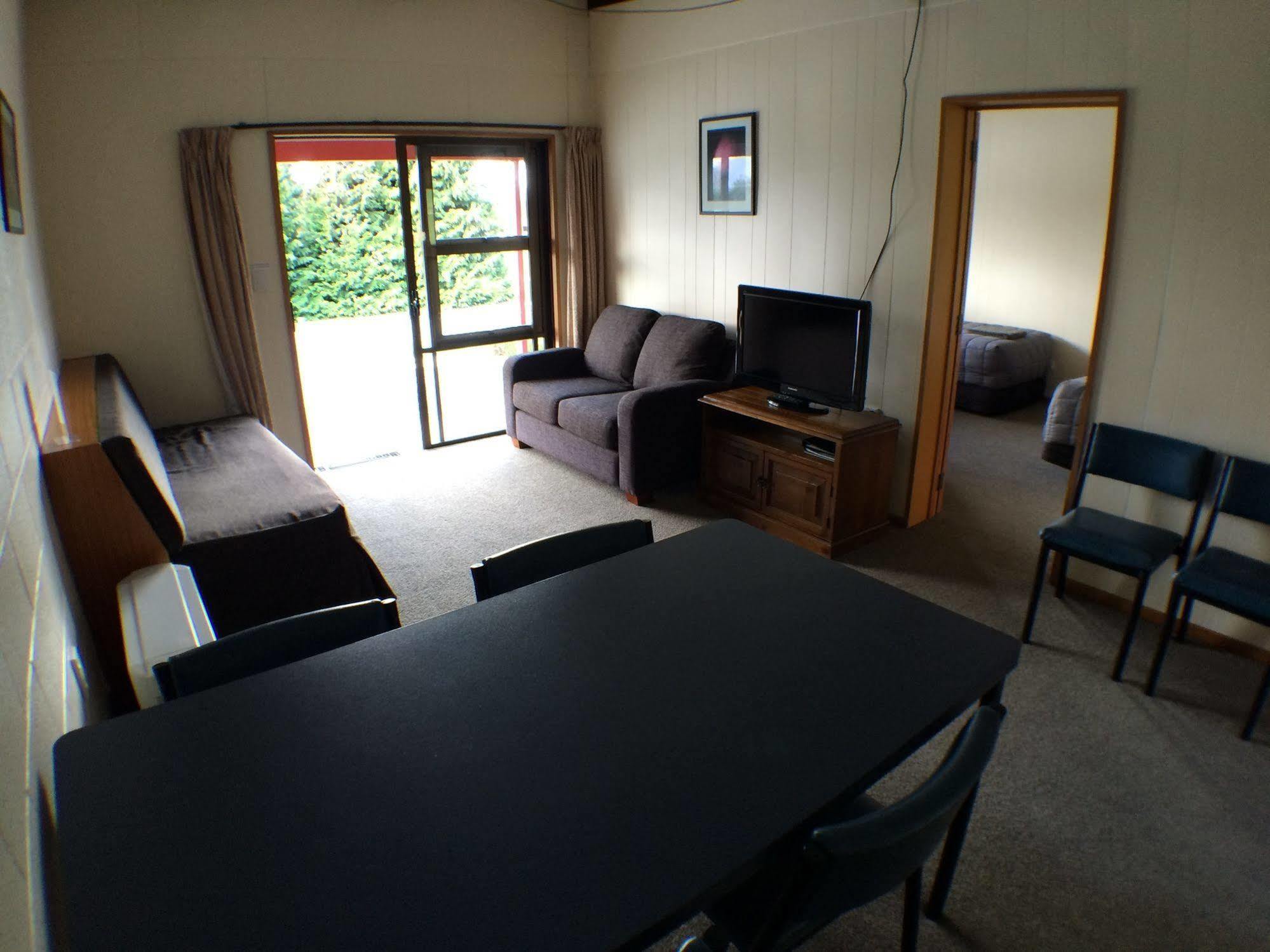Mt Aspiring Holiday Park Wanaka Exterior foto