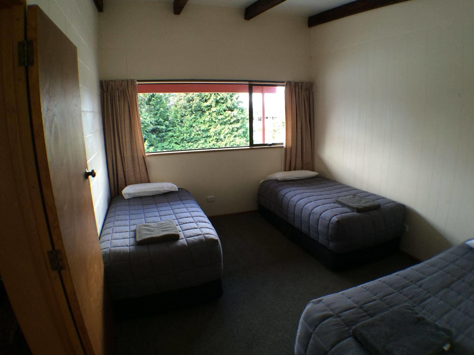 Mt Aspiring Holiday Park Wanaka Exterior foto