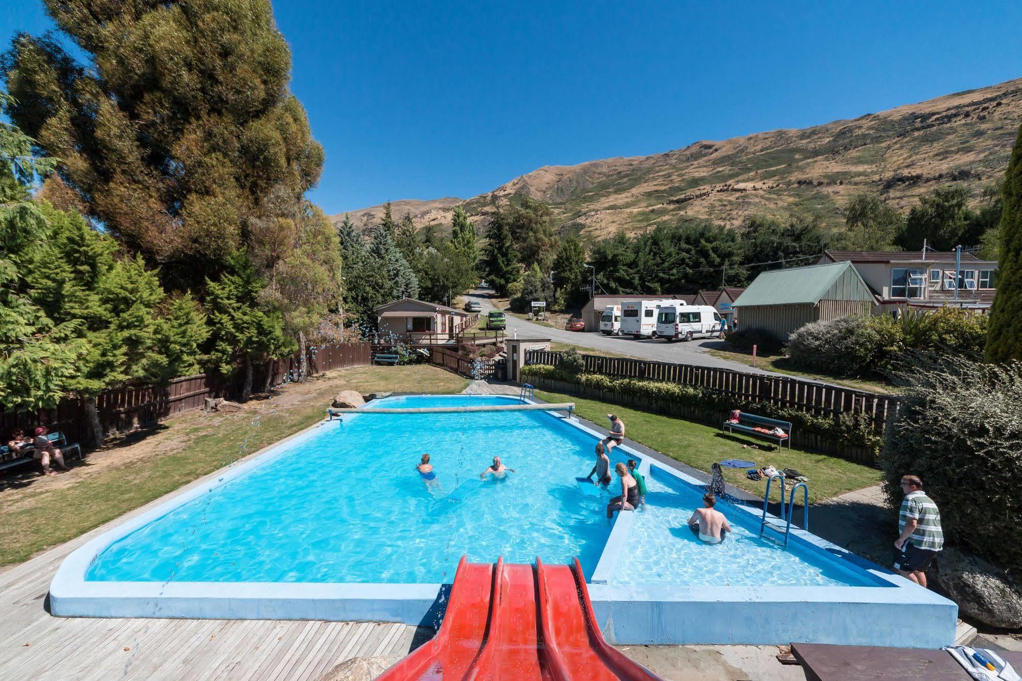 Mt Aspiring Holiday Park Wanaka Exterior foto