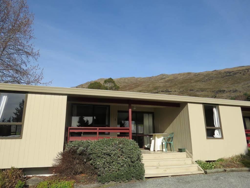 Mt Aspiring Holiday Park Wanaka Exterior foto