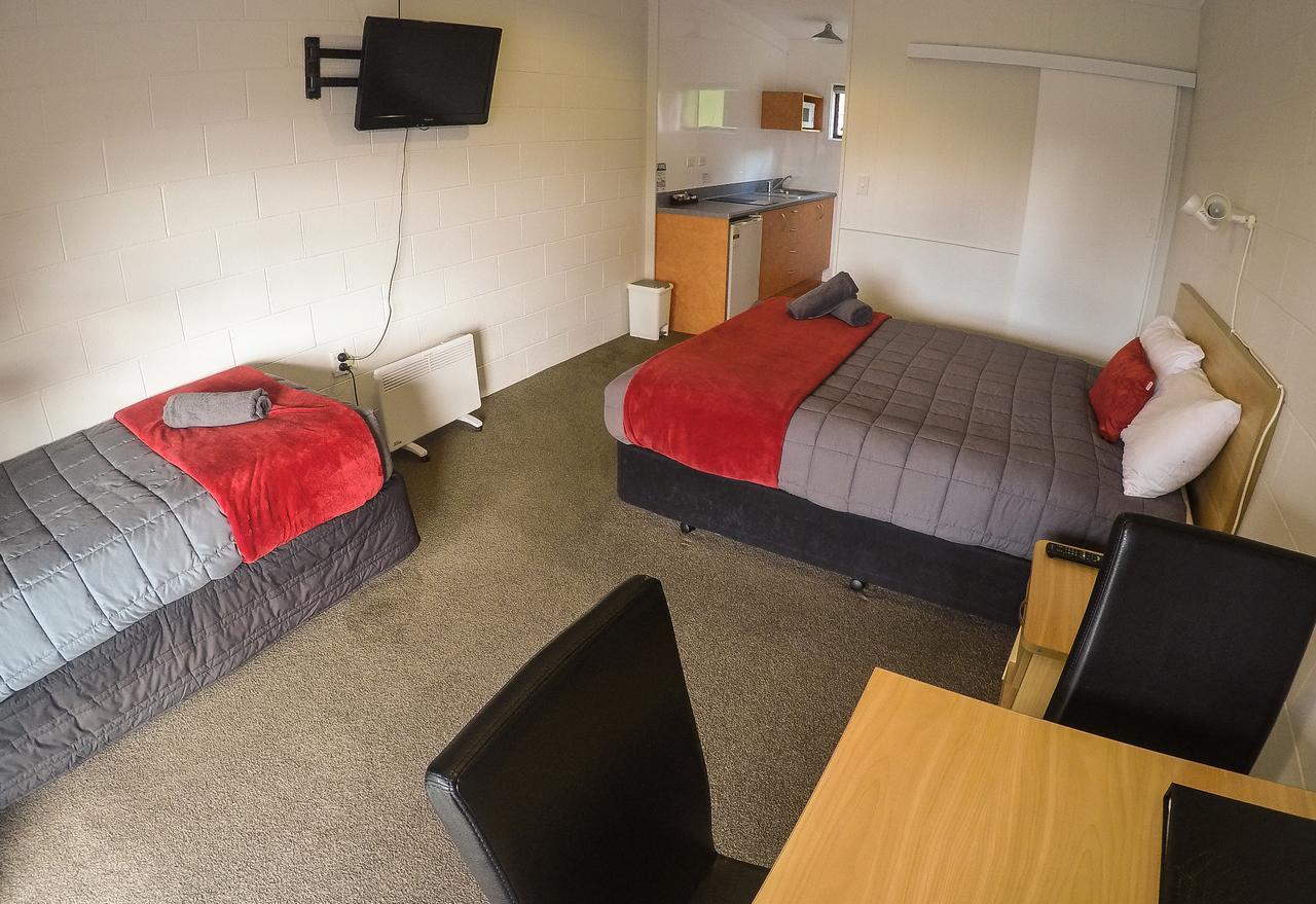 Mt Aspiring Holiday Park Wanaka Exterior foto